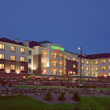 Courtyard By Marriott Madison East Hotel Esterno foto